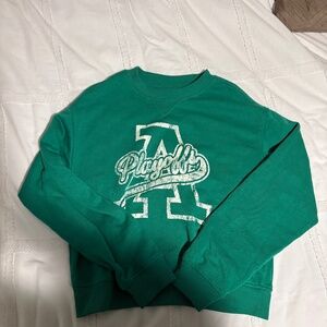 Green Graphic Crewneck Sweatshirt